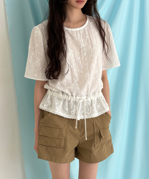MOUI（モウイ）の「Garden lace blouse (IVORY)（シャツ/ブラウス・レディース・その他・FREE）」の4枚目の写真