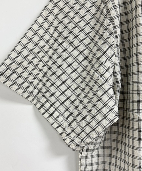 ReRe(リリ)の「サッカー素材チェック柄半袖シャツ(シャツ/ブラウス・レディース・グレー・MEDIUM/LARGE/X-LARGE)」の4枚目の写真