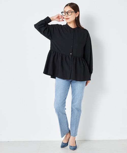GALLORIA(ギャローリア)の「バンドカラーペプラムシャツ(シャツ/ブラウス・レディース・グリーン/ブラック・M/LL/L)」の3枚目の写真