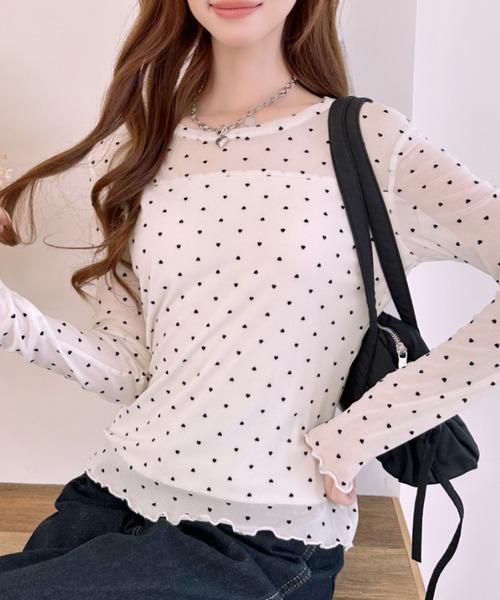 Ada.(エイダ)の「ピンドット柄 メロウフリル シアー カットソー(Tシャツ/カットソー・レディース・ベージュ/ホワイト/ブラック・FREE)」の8枚目の写真
