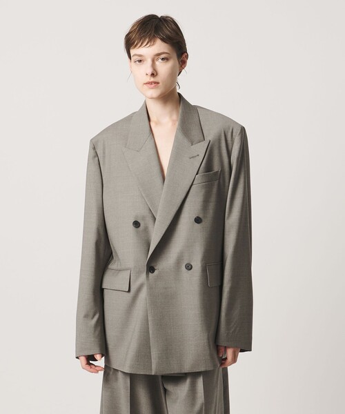 LOEFF(ロエフ)の「<LOEFF>ポプリン ボックス ジャケット(テーラードジャケット・レディース・ベージュ/ネイビー・0/1)」の1枚目の写真
