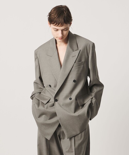 LOEFF(ロエフ)の「<LOEFF>ポプリン ボックス ジャケット(テーラードジャケット・レディース・ベージュ/ネイビー・0/1)」の3枚目の写真