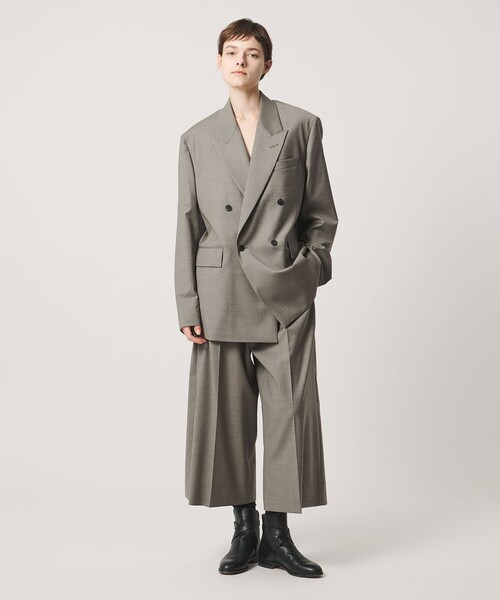 LOEFF(ロエフ)の「<LOEFF>ポプリン ボックス ジャケット(テーラードジャケット・レディース・ベージュ/ネイビー・0/1)」の4枚目の写真