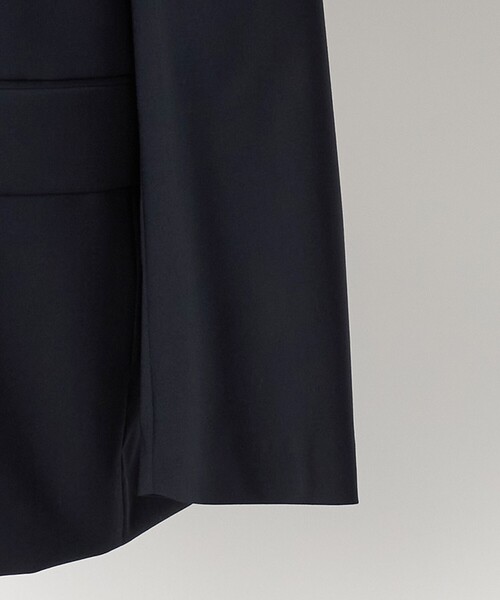 LOEFF(ロエフ)の「<LOEFF>ポプリン ボックス ジャケット(テーラードジャケット・レディース・ベージュ/ネイビー・0/1)」の14枚目の写真