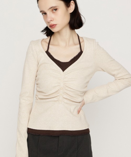 SLY（スライ）の「【大人気アイテムがWEB限定で再入荷！】LAYERED LIKE CUT TOPS レイヤードライクカットトップス 秋服（Tシャツ/カットソー・レディース・ネイビー/アイボリー/ライトブラック/ライトピンク・FREE）」の2枚目の写真