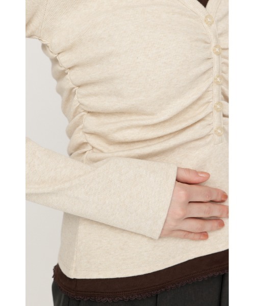 SLY（スライ）の「【大人気アイテムがWEB限定で再入荷！】LAYERED LIKE CUT TOPS レイヤードライクカットトップス 秋服（Tシャツ/カットソー・レディース・ネイビー/アイボリー/ライトブラック/ライトピンク・FREE）」の12枚目の写真