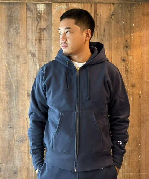 Champion(チャンピオン)の「【Champion】REVERSE WEAVE ZIP HOODED SWEATSHIRT(パーカー・メンズ・グレー/ネイビー/ブラック・X-LARGE/XX-LARGE)」の3枚目の写真