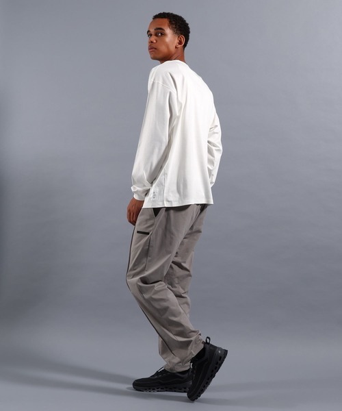 NUMERALS（ヌメラルズ）の「[NUMERALS]NO WORRIES MESSAGE GRAPHIC TEE（Tシャツ/カットソー・メンズ・ベージュ/ブラック・MEDIUM/LARGE）」の4枚目の写真