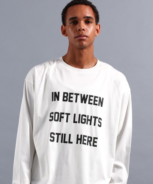 NUMERALS（ヌメラルズ）の「[NUMERALS]NO WORRIES MESSAGE GRAPHIC TEE（Tシャツ/カットソー・メンズ・ベージュ/ブラック・MEDIUM/LARGE）」の6枚目の写真