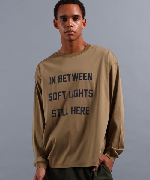 NUMERALS（ヌメラルズ）の「[NUMERALS]NO WORRIES MESSAGE GRAPHIC TEE（Tシャツ/カットソー・メンズ・ベージュ/ブラック・MEDIUM/LARGE）」の18枚目の写真