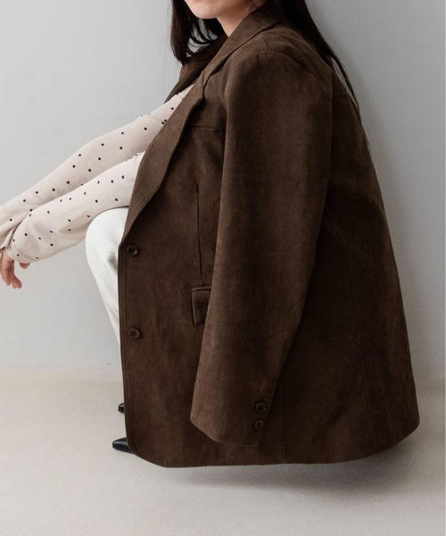 on:nue（オンニュ）の「【on:nue】フェイクスエードテーラードジャケット /26-27 AW COLLECTION（テーラードジャケット・レディース・ブラウン/カーキ・FREE）」の20枚目の写真
