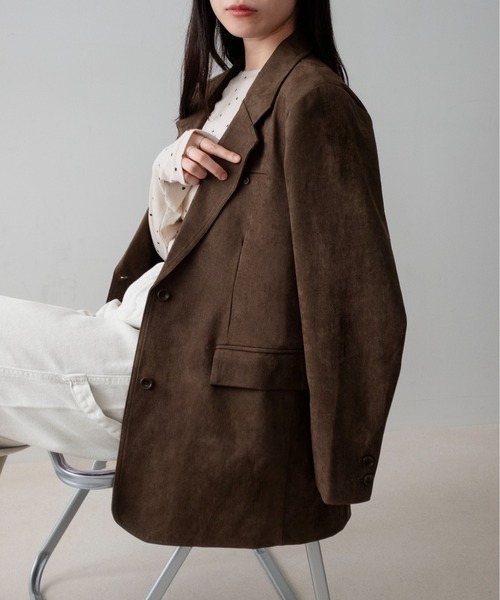 on:nue（オンニュ）の「【on:nue】フェイクスエードテーラードジャケット /26-27 AW COLLECTION（テーラードジャケット・レディース・ブラウン/カーキ・FREE）」の21枚目の写真