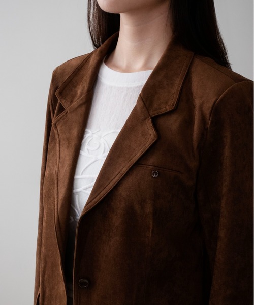 on:nue（オンニュ）の「【on:nue】フェイクスエードテーラードジャケット /26-27 AW COLLECTION（テーラードジャケット・レディース・ブラウン/カーキ・FREE）」の15枚目の写真