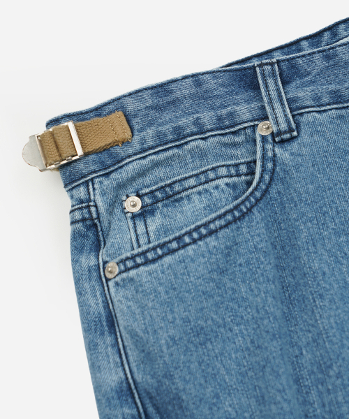 FRIZMWORKS（フリズムワークス）の「FIELD ADJUSTER DENIM PANTS _ LIGHT BLUE（デニムパンツ・メンズ・その他・SMALL/MEDIUM/LARGE/X-LARGE）」の5枚目の写真