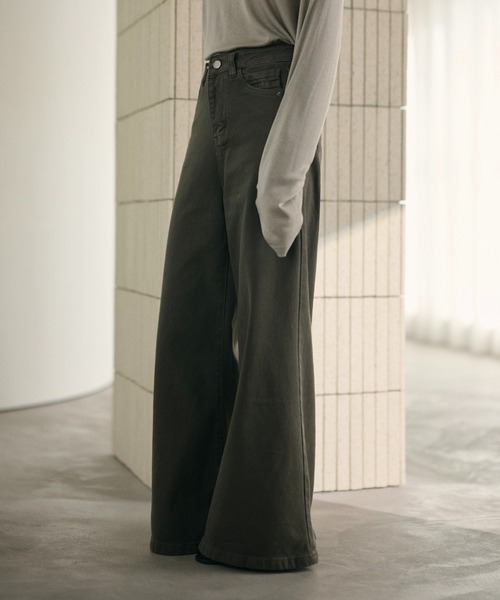 LAULEN(ローレン)の「nuance color flare wide pants /ニュアンスカラーフレアワイドパンツ(デニムパンツ・レディース・ブルー/グレー/ベージュ・M/S)」の6枚目の写真