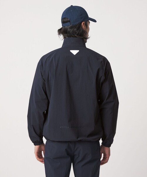 UNITED ARROWS GOLF(ユナイテッドアローズゴルフ)の「メンズ 360°マスター スタンド ジップ ブルゾン 撥水 ストレッチ(その他アウター・メンズ・ブラック/ネイビー・M/L/XL)」の18枚目の写真