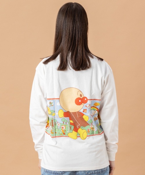 ANPANMAN KIDS COLLECTION(アンパンマンキッズコレクション)の「アンパンマンとなかまたち長袖Tシャツ 大人(Tシャツ/カットソー・メンズ・オフホワイト・S/M/L/LL)」の2枚目の写真