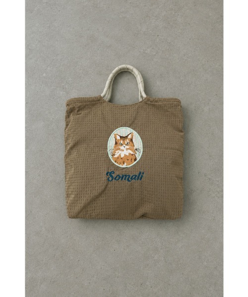 marjour(マージュール)の「CAT EMBROIDERY TEXTURE TOTE BAG(トートバッグ・レディース・グレー/ブラウン/ピンク/ブルー・FREE)」の3枚目の写真