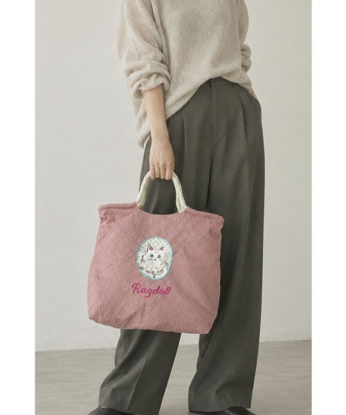 marjour(マージュール)の「CAT EMBROIDERY TEXTURE TOTE BAG(トートバッグ・レディース・グレー/ブラウン/ピンク/ブルー・FREE)」の5枚目の写真