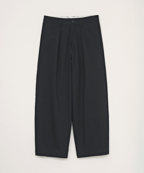 VICTIM（ヴィクティム）の「VICTIM ヴィクティム / EASY CHINO SLACKS タックワイドチノスラックス ストレッチイージーパンツ / VTM-26-P-116（チノパンツ・メンズ・ブラック/ブラウン/オフホワイト・1/2/3）」の10枚目の写真