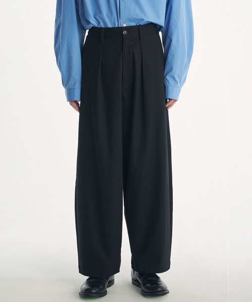 VICTIM（ヴィクティム）の「VICTIM ヴィクティム / EASY CHINO SLACKS タックワイドチノスラックス ストレッチイージーパンツ / VTM-26-P-116（チノパンツ・メンズ・ブラック/ブラウン/オフホワイト・1/2/3）」の14枚目の写真