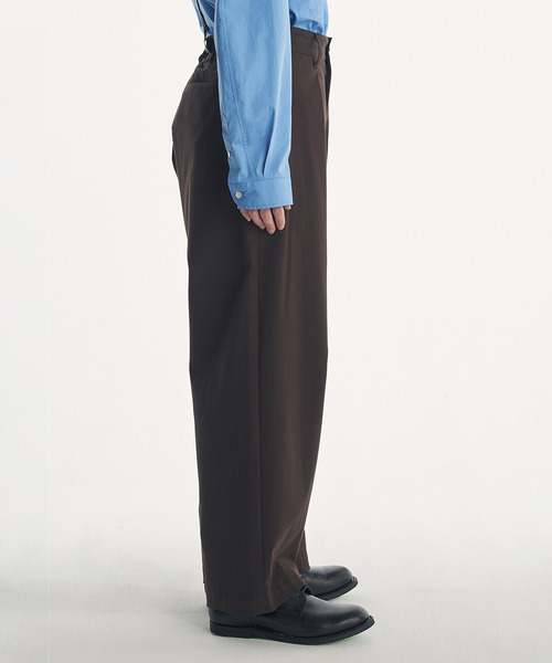 VICTIM（ヴィクティム）の「VICTIM ヴィクティム / EASY CHINO SLACKS タックワイドチノスラックス ストレッチイージーパンツ / VTM-26-P-116（チノパンツ・メンズ・ブラック/ブラウン/オフホワイト・1/2/3）」の18枚目の写真