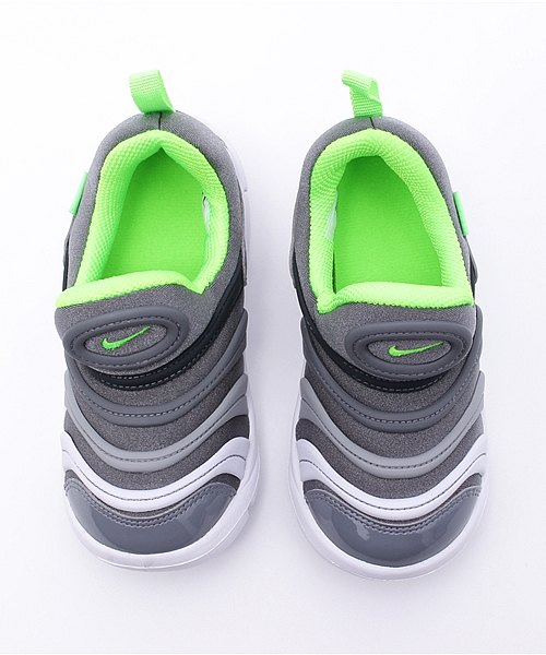 NIKE（ナイキ）の「NIKE:DYNAMO FREE TD(12～16㎝)（スニーカー・キッズ・ライトグレー/ネイビー・12/15 /16/13/14）」の6枚目の写真