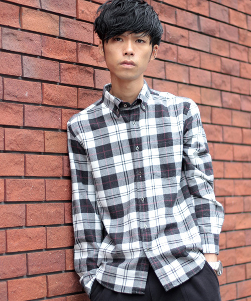 ESSENTIAL GARMENT MEN'S BIGI（エッセンシャルガーメントメンズビギ）の「【2016-17 A/W新作】起毛 BDチェックシャツ/raised fabric（シャツ/ブラウス・メンズ・ホワイト/レッド/ブルー・S/L/M）」の4枚目の写真