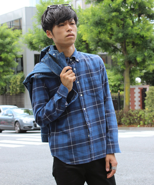 ESSENTIAL GARMENT MEN'S BIGI（エッセンシャルガーメントメンズビギ）の「【2016-17 A/W新作】起毛 BDチェックシャツ/raised fabric（シャツ/ブラウス・メンズ・ホワイト/レッド/ブルー・S/L/M）」の5枚目の写真