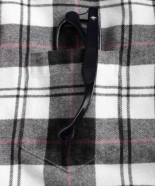 ESSENTIAL GARMENT MEN'S BIGI（エッセンシャルガーメントメンズビギ）の「【2016-17 A/W新作】起毛 BDチェックシャツ/raised fabric（シャツ/ブラウス・メンズ・ホワイト/レッド/ブルー・S/L/M）」の19枚目の写真