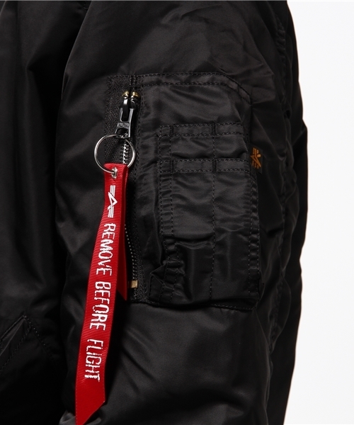 Alpha Industries（アルファインダストリーズ）の「ALPHA MA-1 TIGHT JKT（MA-1・メンズ・ブラック/カーキ・L/S/M）」の9枚目の写真