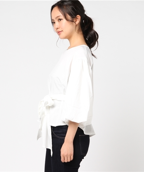 Re:EDIT（リエディ）の「マルチウェイウエストリボン付きブラウス（シャツ/ブラウス・レディース・ベージュ/オレンジ/イエロー/パープル/ネイビー/ラベンダー/ブラック/アイボリー/ブルーグリーン/レッド/グリーン・LARGE/SMALL/MEDIUM）」の13枚目の写真