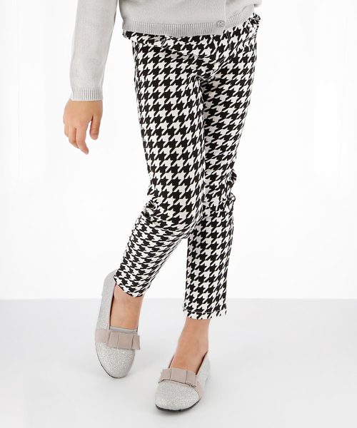 Catherine Cottage（キャサリンコテージ）の「キッズストレッチパンツ（その他パンツ・キッズ・ブラック/ピンク/ブルー/グリーン/ブラック×ホワイト/ライラック/ホワイト系その他7/ブルー系その他4/ブルー系その他5/ブルー系その他6/ブルー系その他7/ブルー系その他3/ブラック系その他4・110/120/130/140/150）」の3枚目の写真