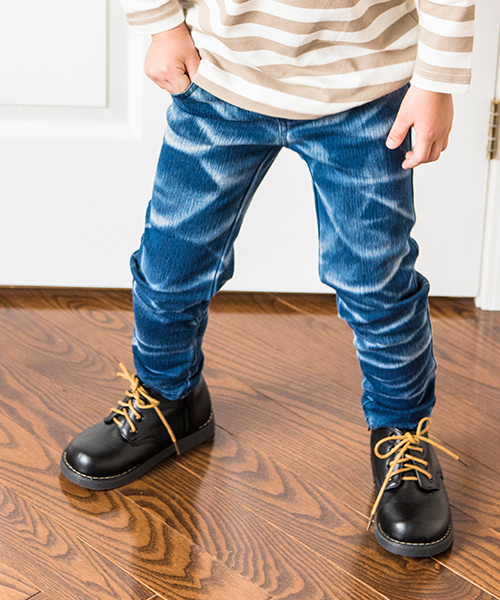 Catherine Cottage（キャサリンコテージ）の「キッズストレッチパンツ（その他パンツ・キッズ・ブラック/ピンク/ブルー/グリーン/ブラック×ホワイト/ライラック/ホワイト系その他7/ブルー系その他4/ブルー系その他5/ブルー系その他6/ブルー系その他7/ブルー系その他3/ブラック系その他4・110/120/130/140/150）」の9枚目の写真