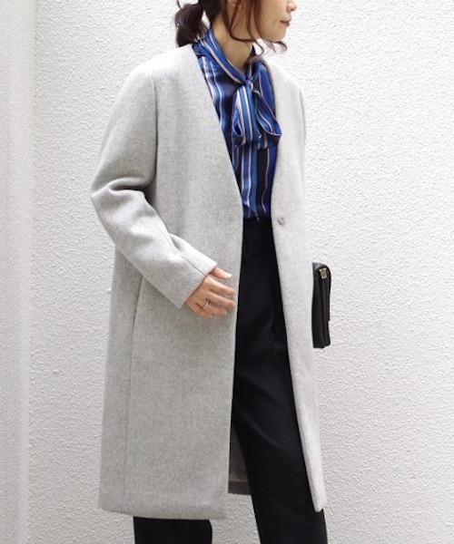 NARACAMICIE(ナラカミーチェ)の「V襟ウール混ロングコート(その他アウター・レディース・グレー/ベージュ・MEDIUM/X-LARGE)」の20枚目の写真