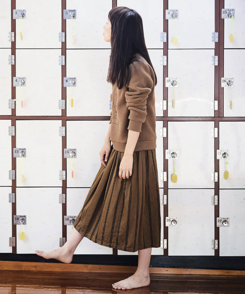 Sunny clouds（サニークラウズ）の「サニークラウズ　湯上りに牛乳トレーナー（スウェット・レディース・ブラウン/オフホワイト・MEDIUM/LARGE/X-LARGE/XX-LARGE/NM）」の10枚目の写真