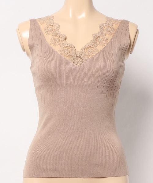 KOBE LETTUCE(コウベレタス)の「胸元レースノースリニットトップス(タンクトップ・レディース・ブラック/ベージュ/オフホワイト/ピンク/モカ・FREE)」の4枚目の写真