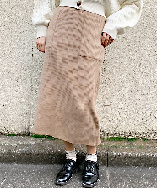 apres jour(アプレジュール)の「ワッフルナロースカート【ZOZOTOWN限定アイテム】(スカート・レディース・ブラック/ベージュ・フリー)」の10枚目の写真