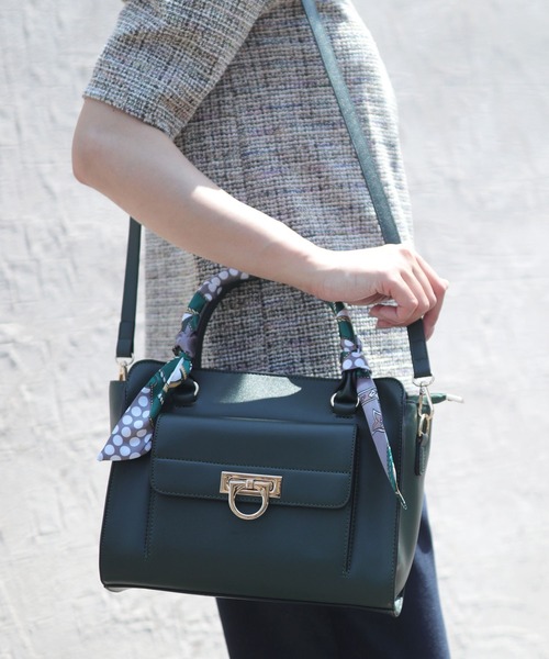 florist(フローリスト)の「2way リボンスカーフ ダブルハンドルバッグ(ハンドバッグ・レディース・ホワイト/ブラック/ネイビー/ブラウン/グレー/オレンジ/グリーン/アイボリー/モカ/ピンクベージュ・FREE)」の22枚目の写真