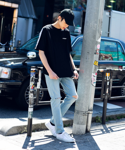 Kappa（カッパ）の「∴WEGO/Kappa別注テープロゴTシャツ（Tシャツ/カットソー・メンズ・ホワイト/パープル/ブラック・MEDIUM/LARGE）」の9枚目の写真