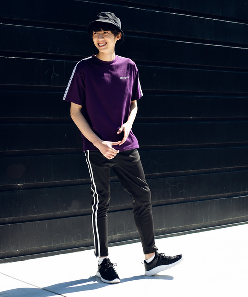 Kappa（カッパ）の「∴WEGO/Kappa別注テープロゴTシャツ（Tシャツ/カットソー・メンズ・ホワイト/パープル/ブラック・MEDIUM/LARGE）」の12枚目の写真