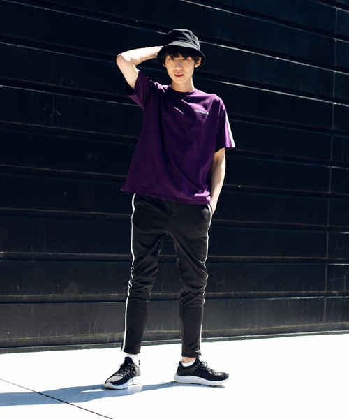 Kappa（カッパ）の「∴WEGO/Kappa別注テープロゴTシャツ（Tシャツ/カットソー・メンズ・ホワイト/パープル/ブラック・MEDIUM/LARGE）」の20枚目の写真