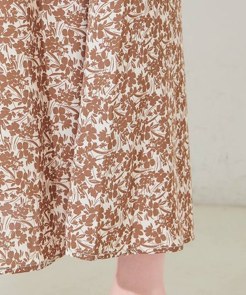 natural couture(ナチュラルクチュール)の「ハイウエスト花柄フレアスカート(スカート・レディース・ブラック/ベージュ/ピンク/アイボリー・FREE)」の9枚目の写真