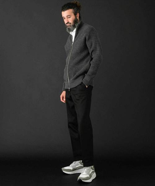 UNITED TOKYO（ユナイテッドトウキョウ）の「スーピマデニムスラックス（デニムパンツ・メンズ・ブラック/インディゴブルー・1/2/3）」の11枚目の写真