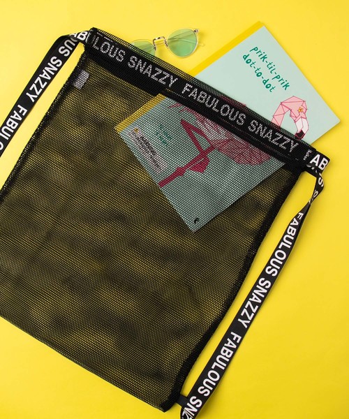 WEGO（ウィゴー）の「WEGO/プチプラメッシュナップザック（バックパック/リュック・レディース・ホワイト/ブラック・FREE）」の2枚目の写真