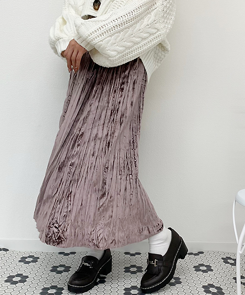 apres jour（アプレジュール）の「ベロアワッシャースカート【ZOZOTOWN限定アイテム】（スカート・レディース・ベージュ/モカ/スモークピンク・フリー）」の4枚目の写真