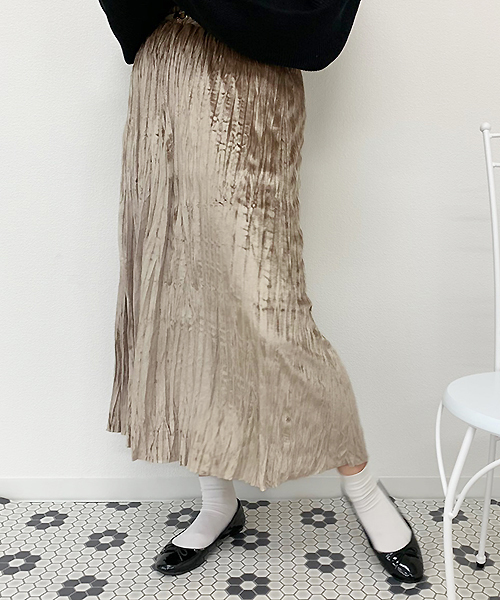 apres jour（アプレジュール）の「ベロアワッシャースカート【ZOZOTOWN限定アイテム】（スカート・レディース・ベージュ/モカ/スモークピンク・フリー）」の6枚目の写真