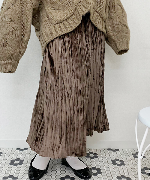 apres jour（アプレジュール）の「ベロアワッシャースカート【ZOZOTOWN限定アイテム】（スカート・レディース・ベージュ/モカ/スモークピンク・フリー）」の5枚目の写真