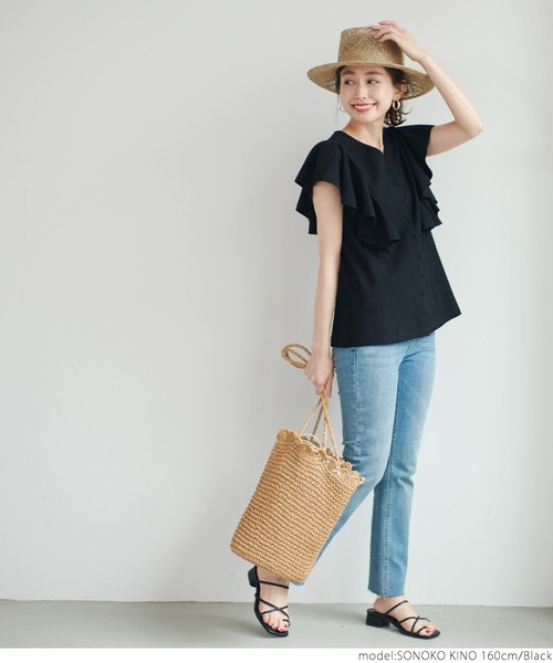 coca（coca）（コカ）の「袖フリルフロントボタンブラウス（シャツ/ブラウス・レディース・ブラック/ホワイト・ONE SIZE）」の6枚目の写真