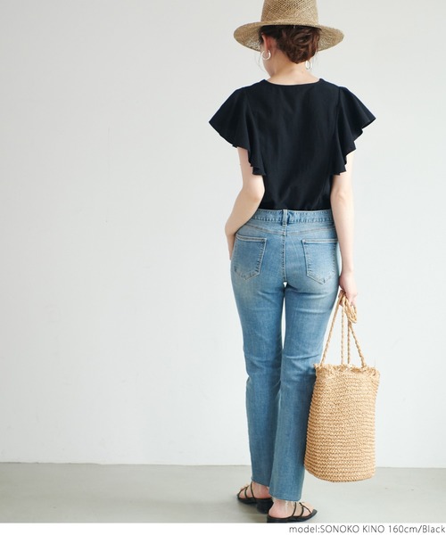 coca（coca）（コカ）の「袖フリルフロントボタンブラウス（シャツ/ブラウス・レディース・ブラック/ホワイト・ONE SIZE）」の3枚目の写真